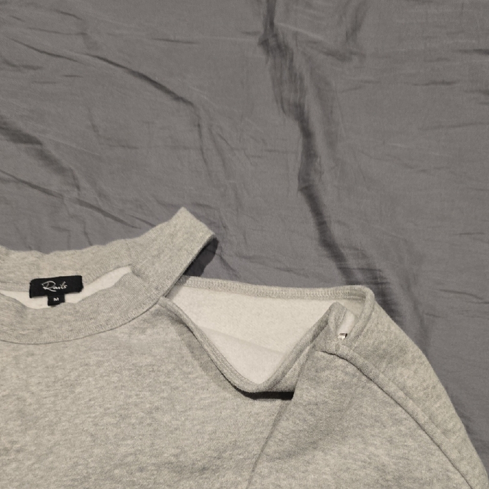 Rails Women's Light Gray Off-the-Shoulder Sweater - Picture 6 of 8